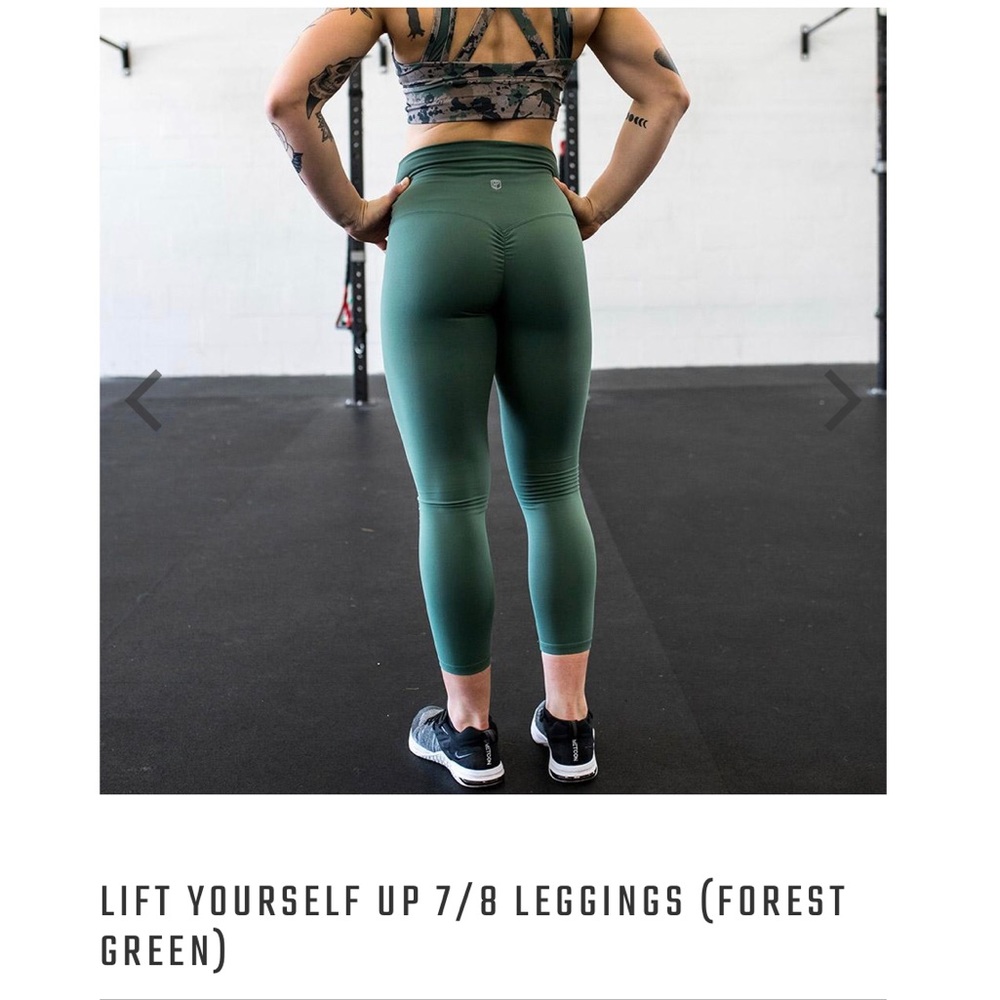 Medium Born Primitive Lift Yourself Up 7/8 Leggins